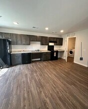 Bear Creek Apartments in Oneida, TN - Building Photo - Building Photo