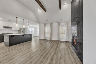 7104 S Kalanchoe Ave in Broken Arrow, OK - Foto de edificio - Building Photo