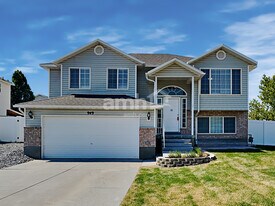 949 580 E in Tooele, UT - Building Photo