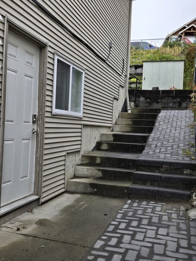 33787 Grewall Cres in Mission, BC - Building Photo - Building Photo