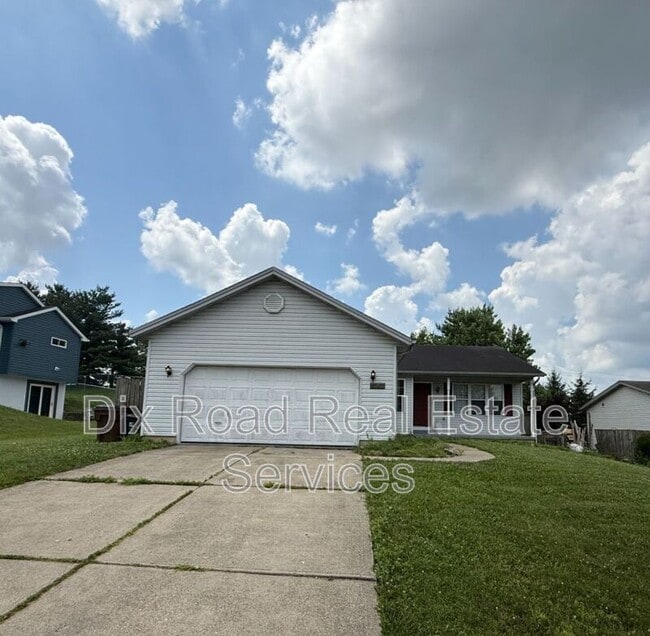 2747 Tantivy Terrace in Hamilton, OH - Building Photo - Building Photo