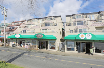 Ocean View in White Rock, BC - Building Photo - Building Photo