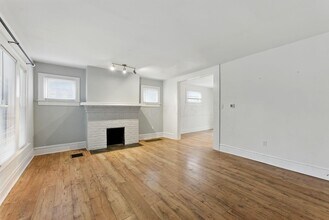 1150 E Sycamore St in Columbus, OH - Building Photo - Building Photo