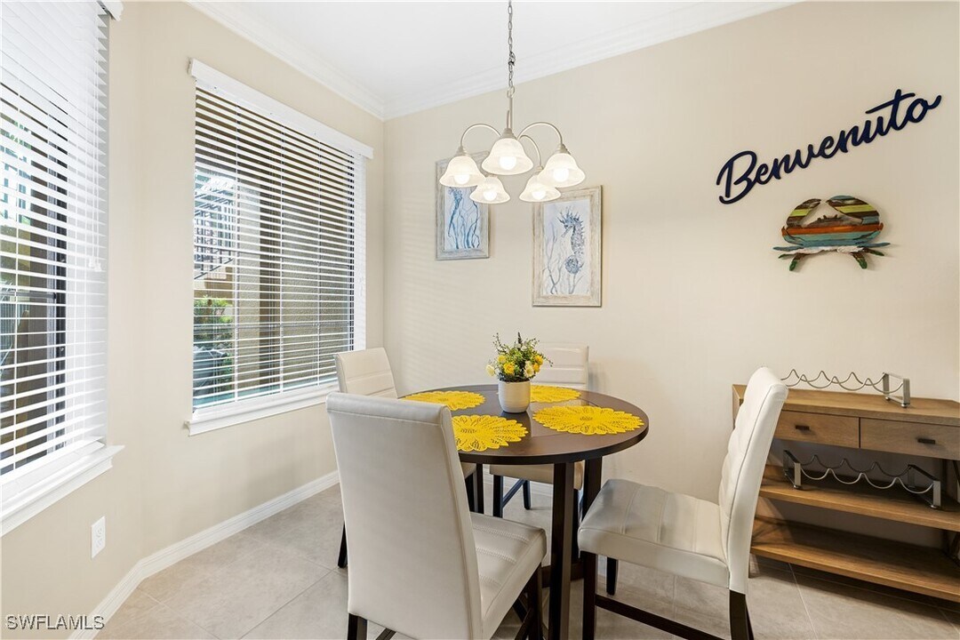 9441 Benvenuto Ct in Naples, FL - Building Photo