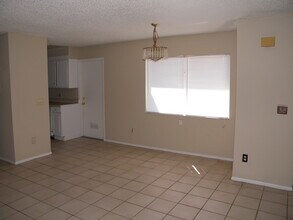 4711 Bay Willow Ct in Orlando, FL - Foto de edificio - Building Photo