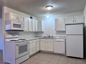 127 W 45th St in Loveland, CO - Building Photo - Building Photo