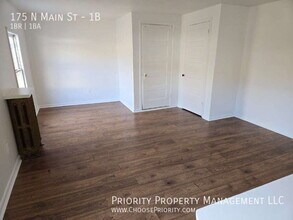 175 N Main St in Timberville, VA - Building Photo - Building Photo