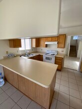 1805 E Calle Grandiosa in Tucson, AZ - Building Photo - Building Photo