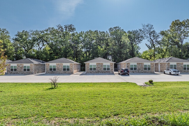 Midtown Cottages