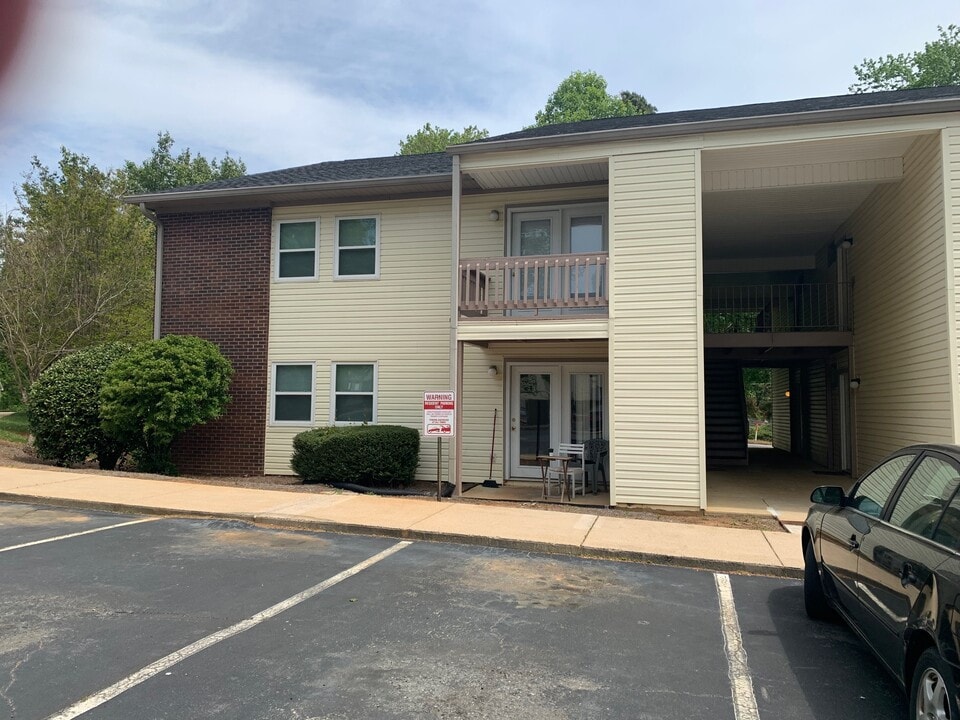 Glen Apartments in Mocksville, NC - Foto de edificio