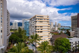 Oahu Surf One in Honolulu, HI - Foto de edificio - Building Photo
