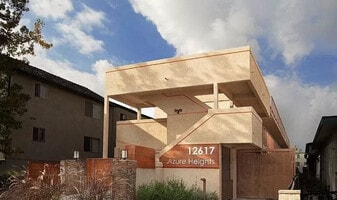 12617 Eucalyptus Ave in Hawthorne, CA - Building Photo