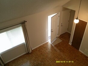 725 Devonshire Ct in Dixon, CA - Building Photo - Building Photo