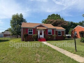 2411 Carlisle Ave in Richmond, VA - Building Photo