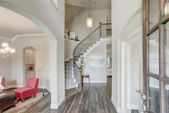 655 Bedias St in Webster, TX - Building Photo - Building Photo