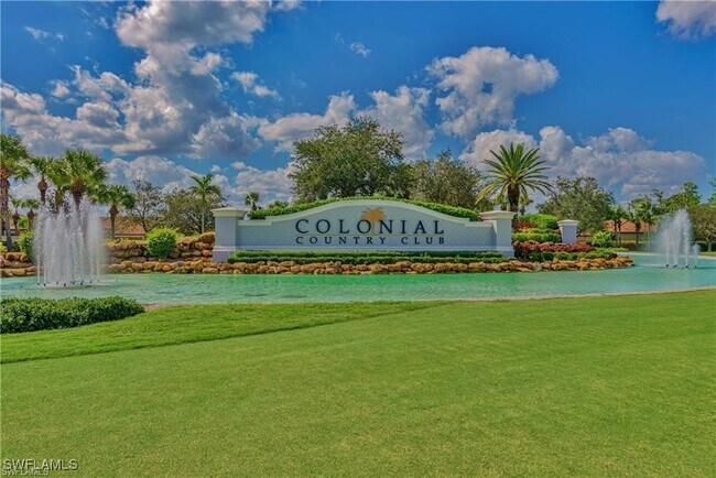 property at 10032 Oakhurst Way
