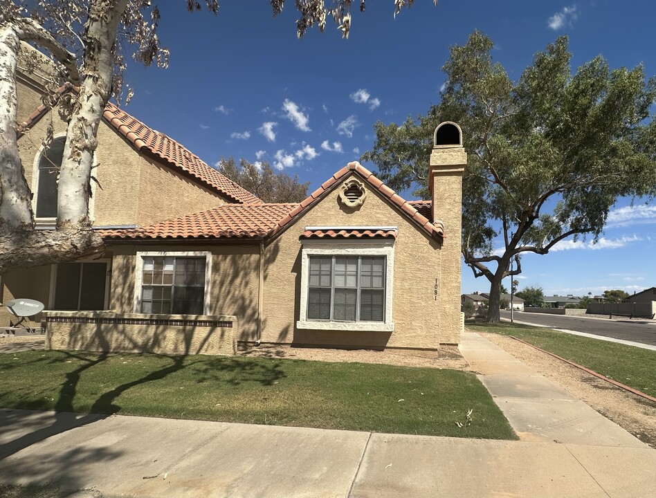 4601 N 102nd Ave, Unit 1081 in Phoenix, AZ - Building Photo