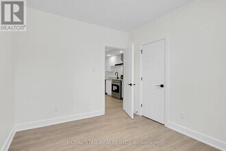 547 Mutual St in Ottawa, ON - Building Photo - Building Photo