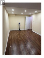 26 Grosbeak Crescent in Toronto, ON - Building Photo - Building Photo