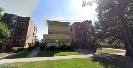 10511 S Hale Ave in Chicago, IL - Foto de edificio - Building Photo