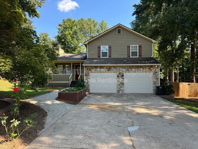 4096 Springlake Cir in Buford, GA - Building Photo - Building Photo