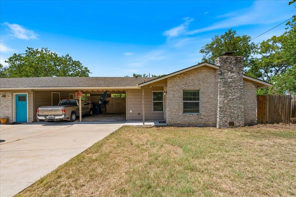 5802 Gloucester Ln in Austin, TX - Building Photo