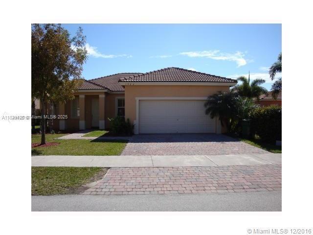 property at 1924 SE 17th Ct