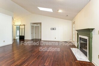 3206 Kings Pond Rd in Greensboro, NC - Building Photo - Building Photo