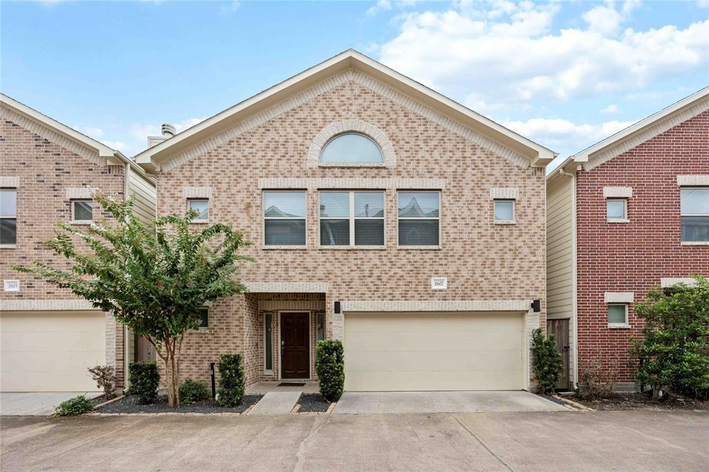 11607 Main Birch Dr in Houston, TX - Building Photo