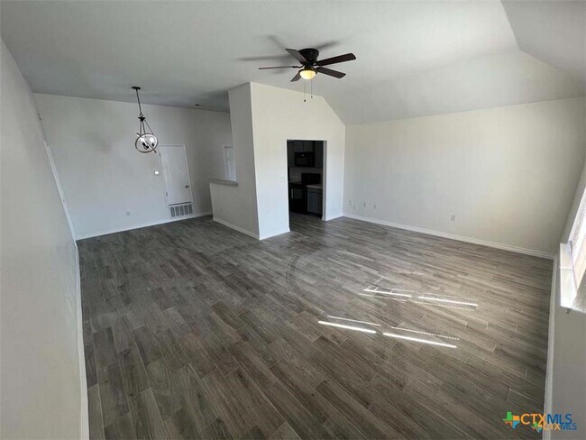 2604 Saulsbury Dr in Temple, TX - Building Photo - Building Photo
