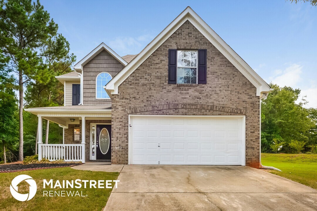 230 Highgrove Dr in Covington, GA - Building Photo