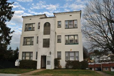 328 S Lynn Ave in Elizabethton, TN - Building Photo