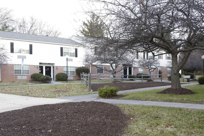 Orchard Court Apartments in Berryville, VA - Building Photo - Building Photo