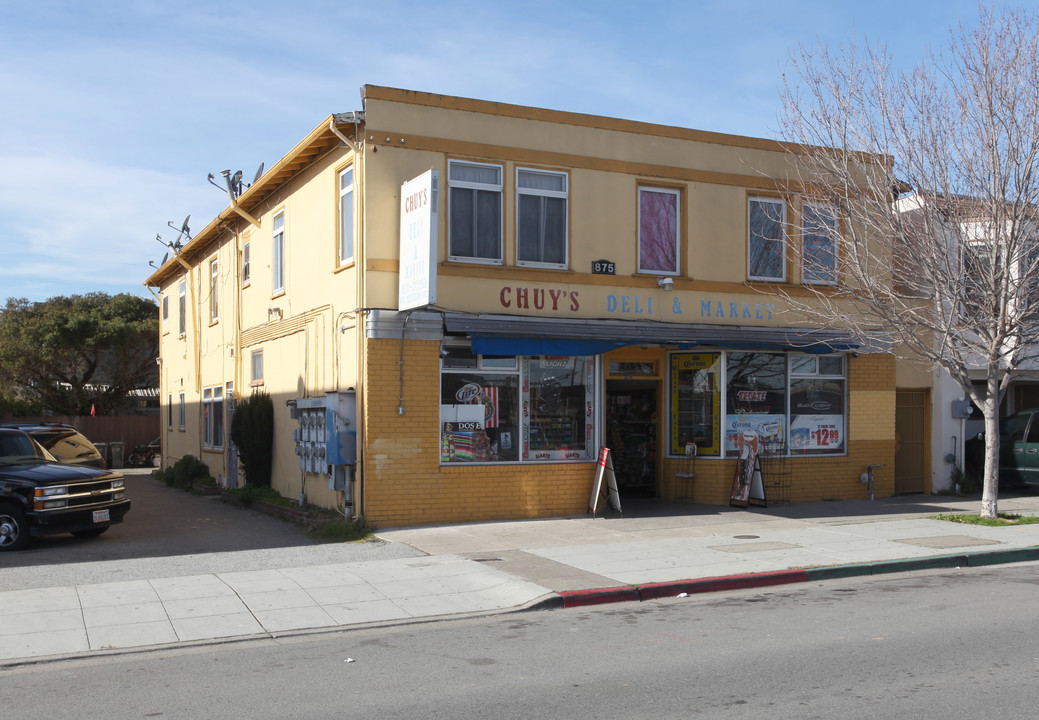 875 Huntington Ave in San Bruno, CA - Foto de edificio