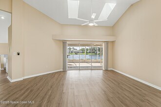1050 Fieldstone Dr in Melbourne, FL - Building Photo - Building Photo