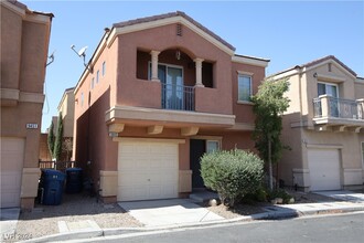 9445 Mad Dog St in Las Vegas, NV - Building Photo - Building Photo