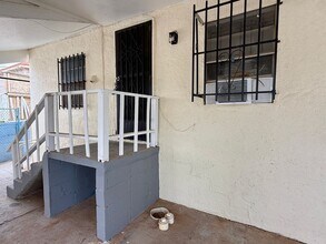 1211 N Ochoa St in El Paso, TX - Building Photo - Building Photo