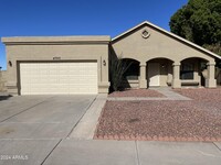 4790 W Oraibi Dr in Glendale, AZ - Foto de edificio - Building Photo