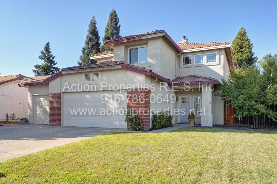 2835 Augusta Ct in Rocklin, CA - Building Photo