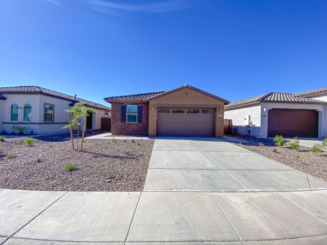 property at 3534 E Dakota Dr