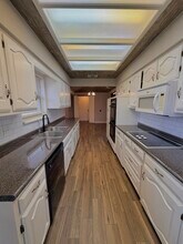 228 Prairie View Ln in Red Oak, TX - Foto de edificio - Building Photo