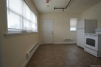 488 Nassau Rd in Roosevelt, NY - Building Photo - Building Photo