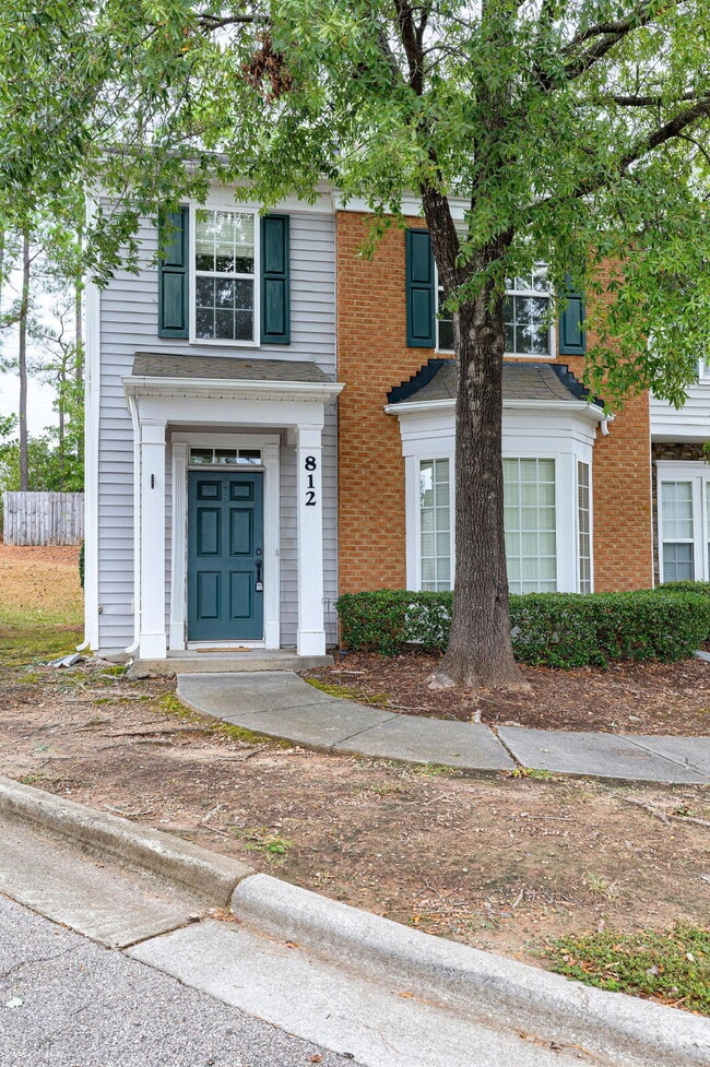 812 Walnut Woods Dr in Morrisville, NC - Building Photo - Building Photo