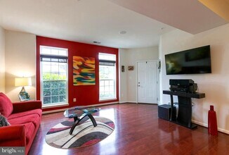 21584 Zuknick Terrace in Ashburn, VA - Building Photo - Building Photo