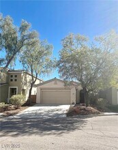 10748 Tuscan Ct in Las Vegas, NV - Building Photo - Building Photo