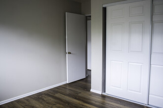 5404-5412-5412 SE Harold St in Portland, OR - Building Photo - Building Photo