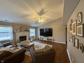 12306 W Ridge Cir in Indianapolis, IN - Building Photo - Building Photo