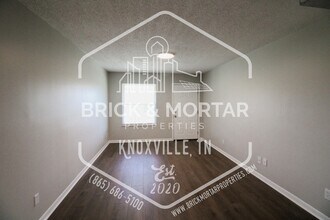 129 Tallent Way in Maryville, TN - Foto de edificio - Building Photo