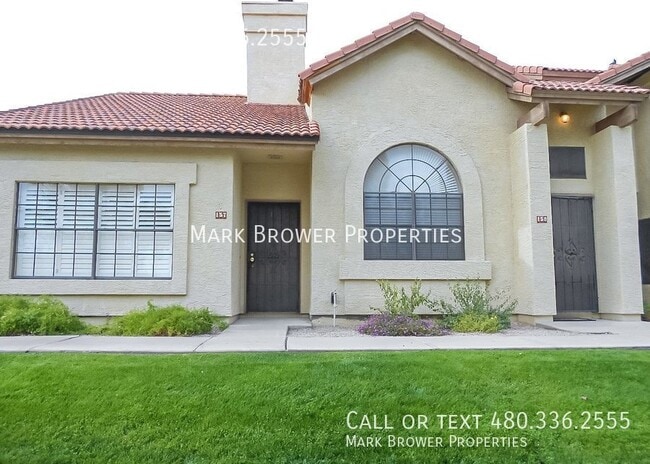 property at 3921 W Ivanhoe St