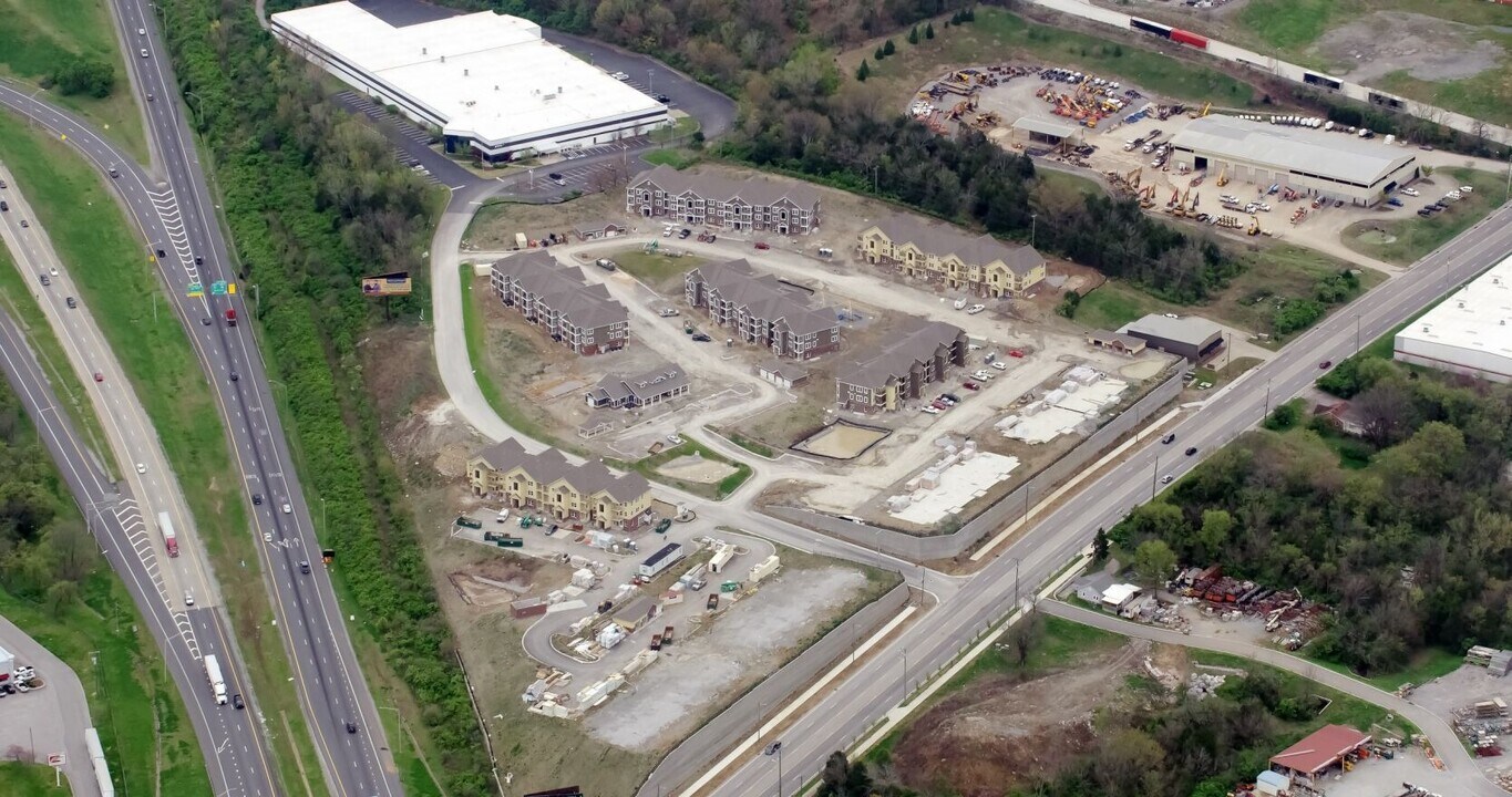 Ascent in Nashville, TN - Building Photo